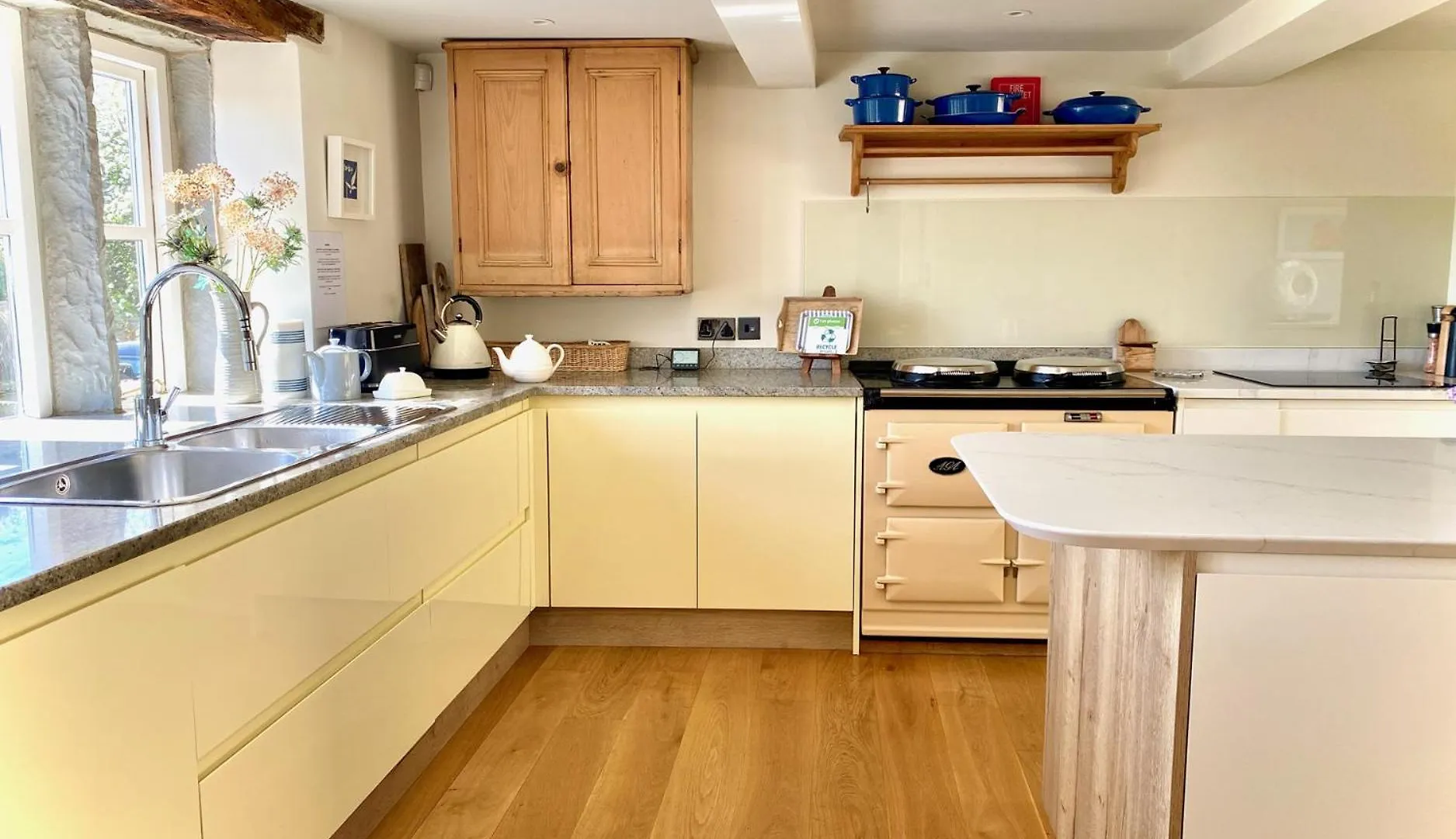 Woodlea Cottage Huddersfield